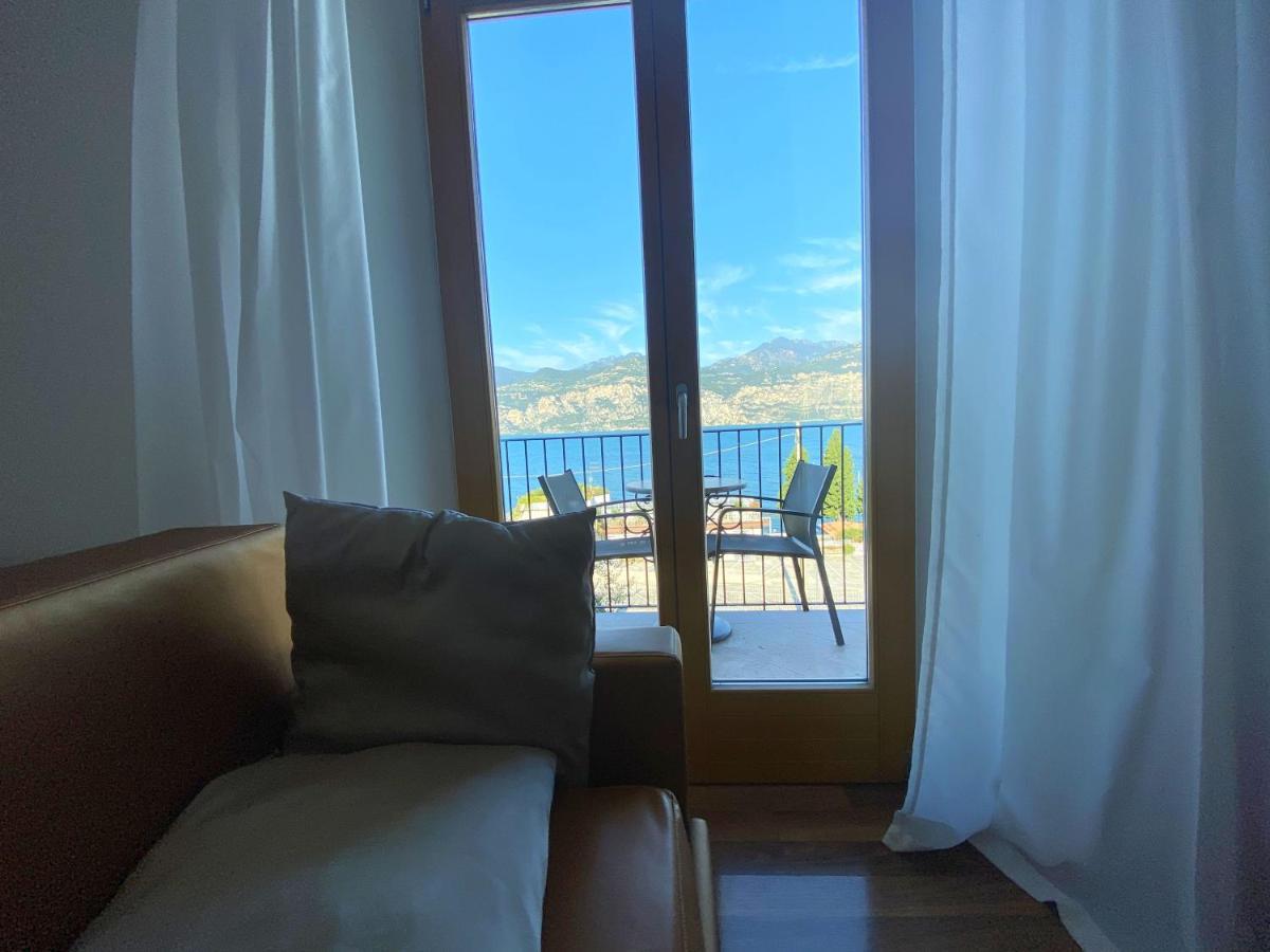 Appartamenti Capri 马尔切西内 外观 照片